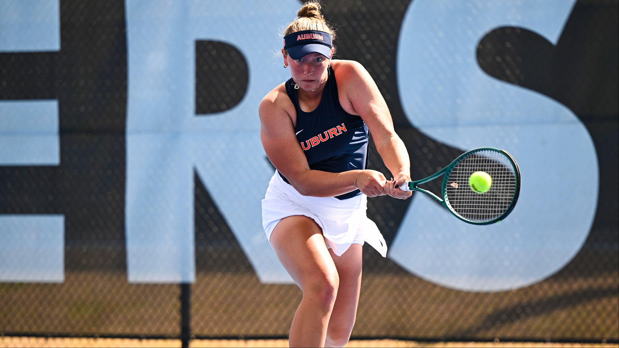 No. 13 Women’s tennis shuts out Arkansas, Eastern Kentucky in Saturday ...