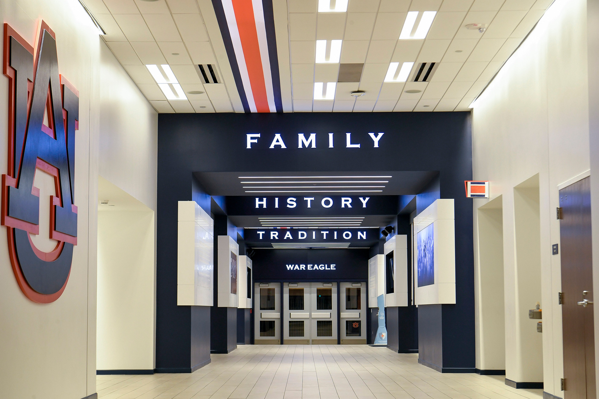 Harbert Recruiting Center - Auburn Tigers - Official Athletics Website