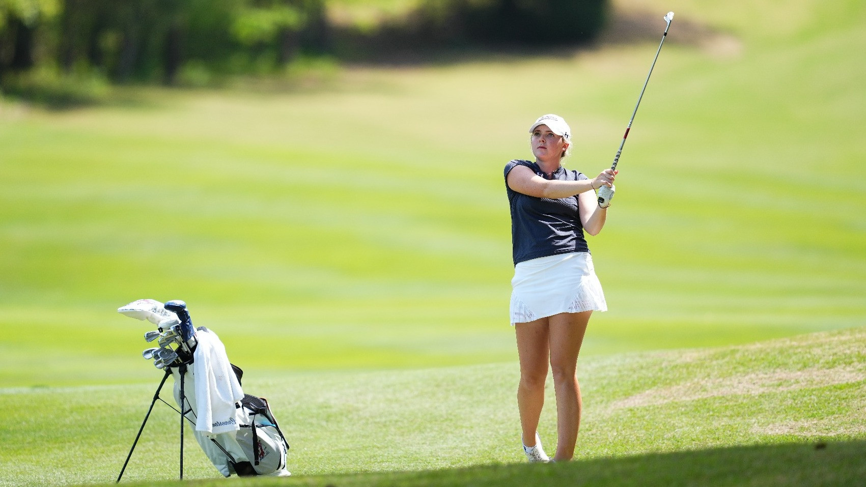 Tigers share lead through two rounds at Moon Golf Invitational - Auburn ...