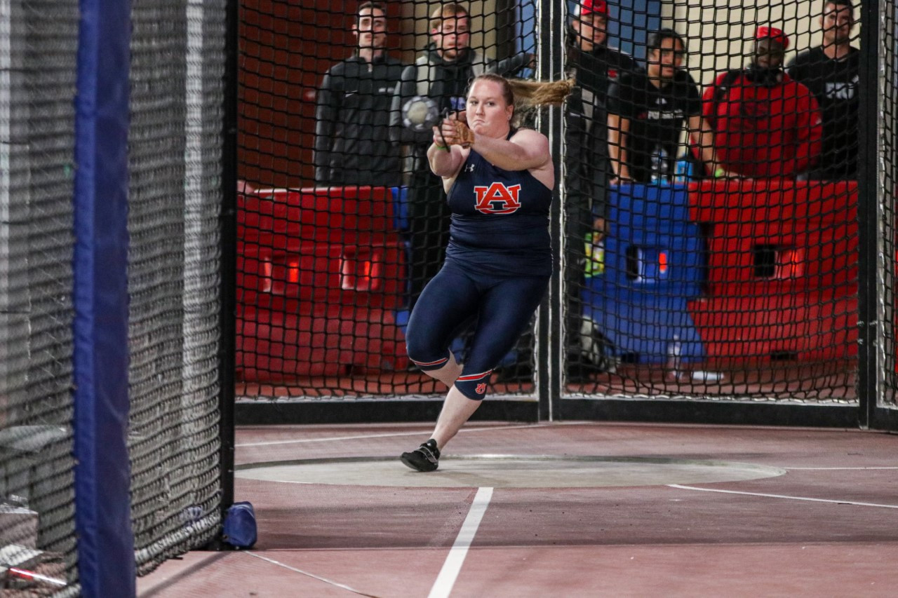 Malone breaks Auburn weight throw record Auburn Tigers Official