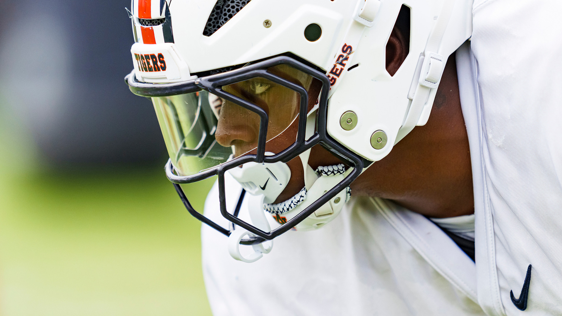 Chris Brown sets Las Vegas concert as part of 'Breezy Bowl' stadium tour, image size:1920x1080