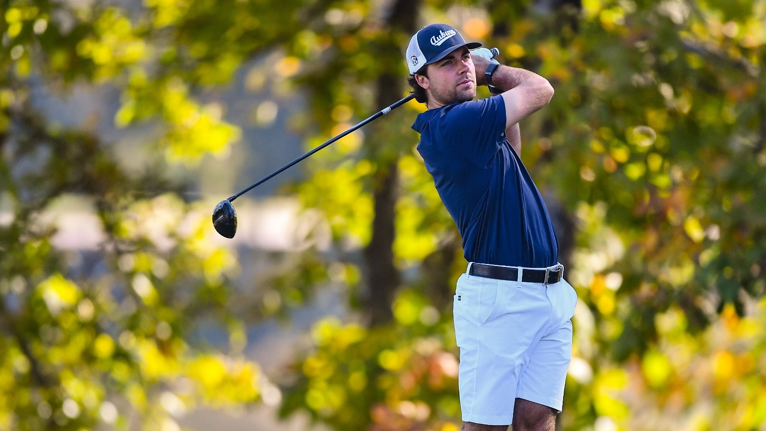 Moving day: men’s golf surges into first at Fallen Oak Invitational ...