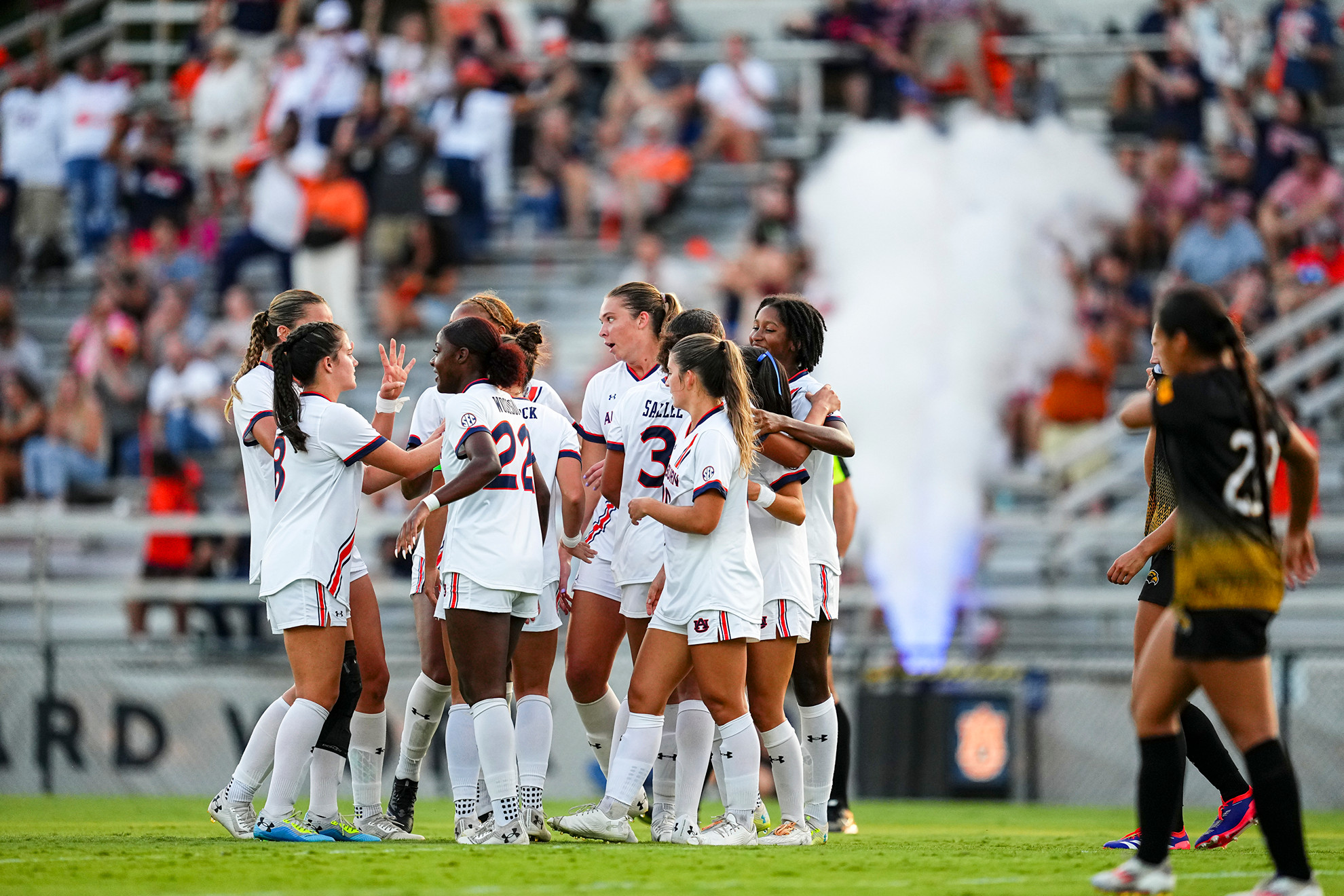 Grace Ivey Soccer 2025 Auburn Tigers Official Athletics Website