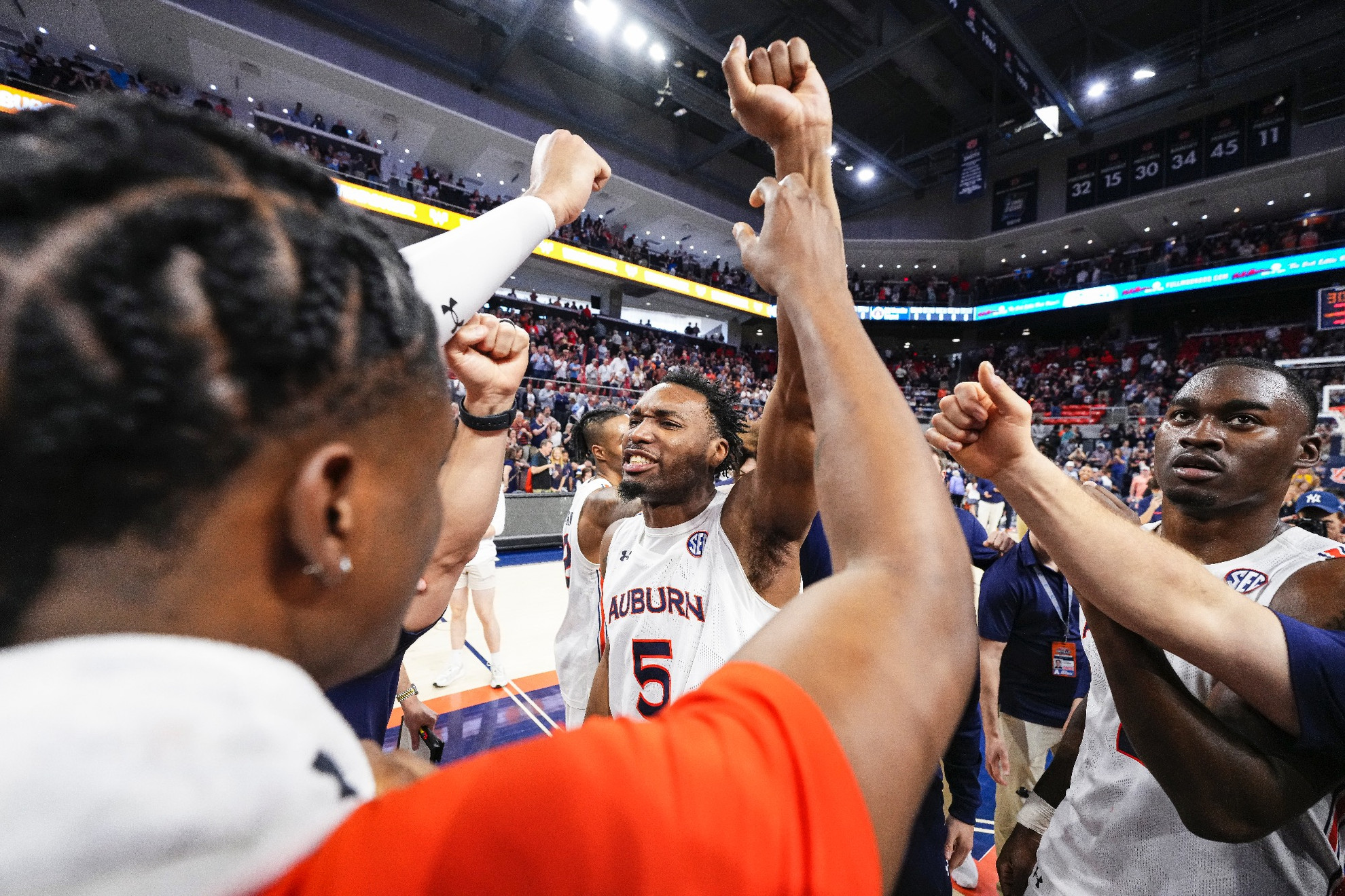 Auburn tigers men's basketball roster online