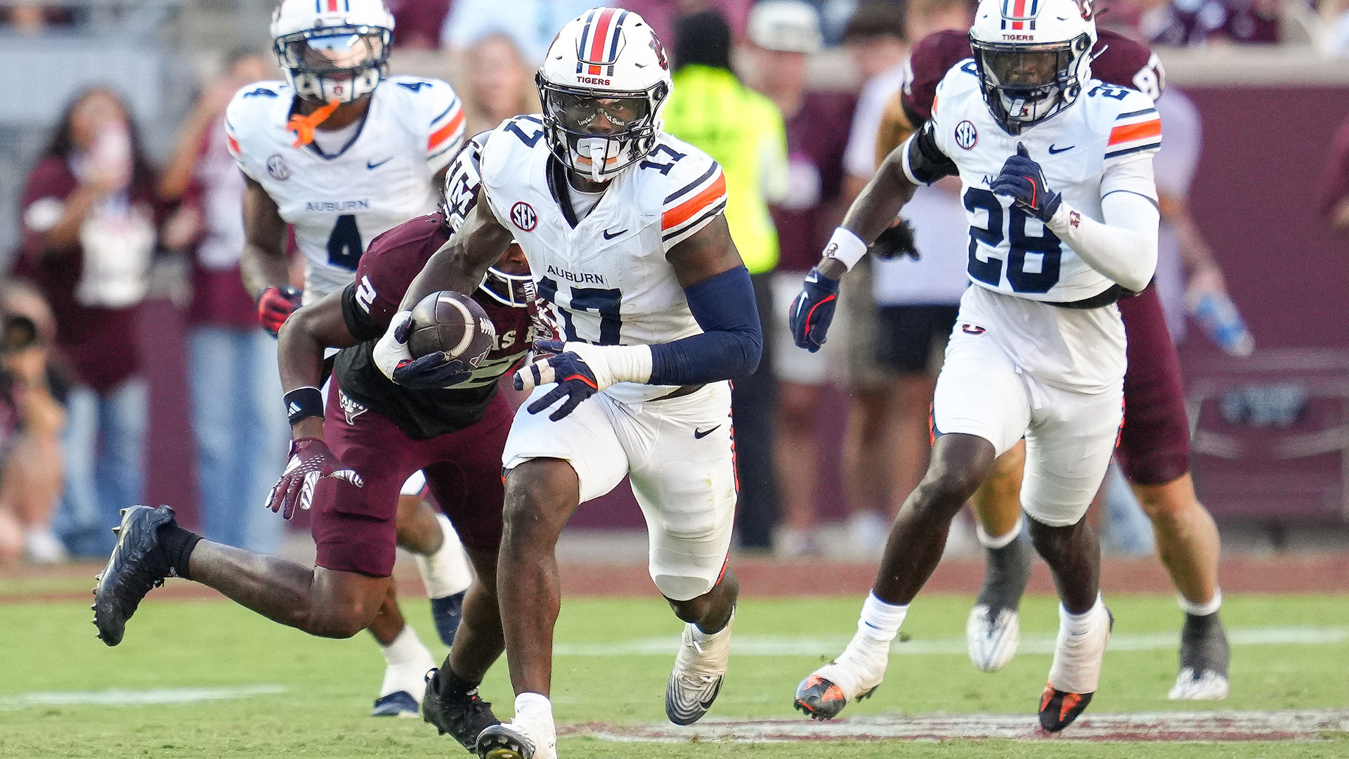 Xavier Atkins - Spring Football 2026 - Auburn Tigers - Official Athletics Website