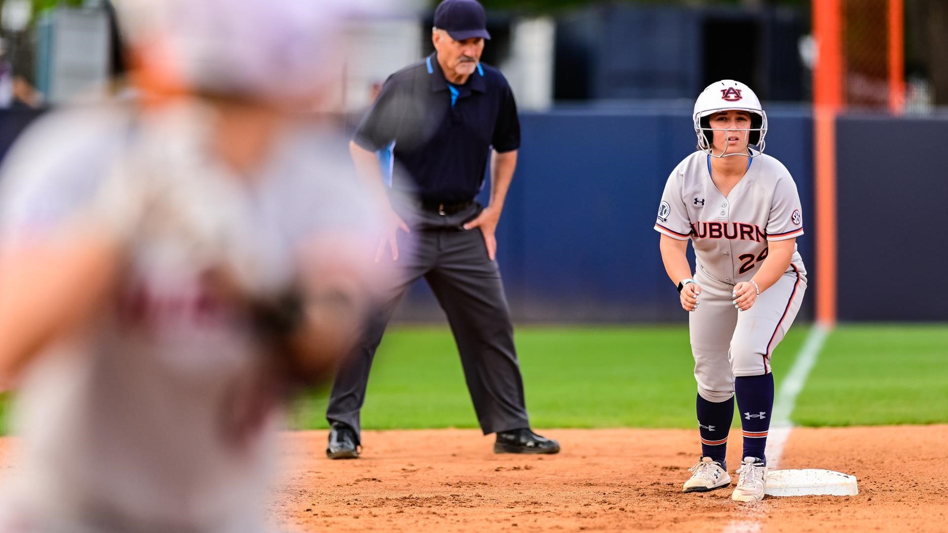 reena-falisi-softball-2022-auburn-tigers-official-athletics-website