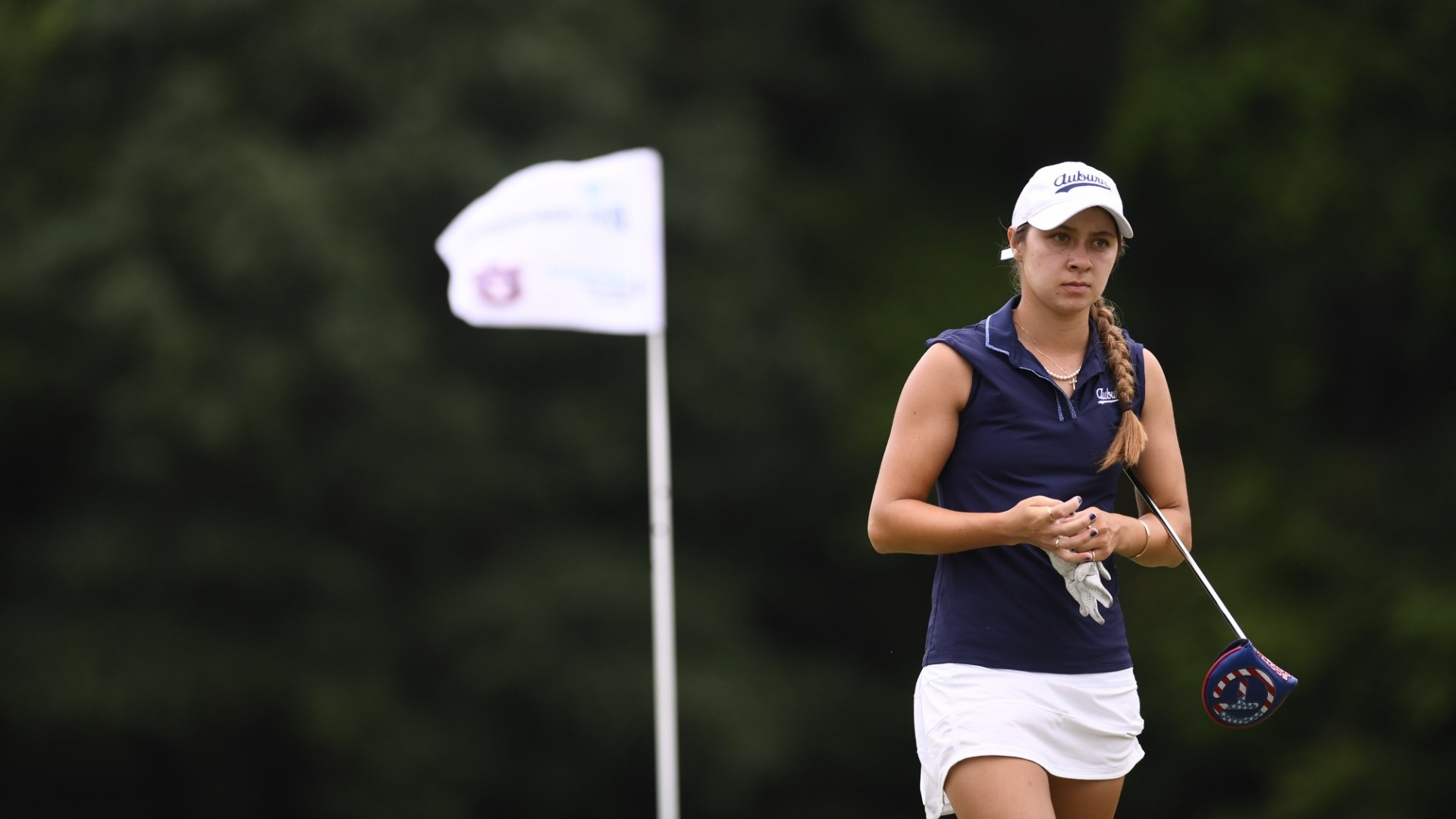 Awesome Anna: Auburn freshman Davis earns first collegiate win - Auburn ...