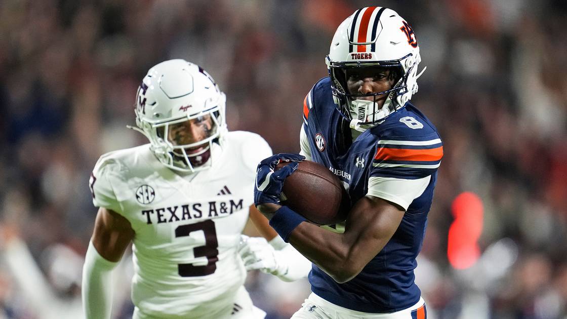 Auburn rallies, beats No. 15 Texas A&M 43-41 in 4OT thriller