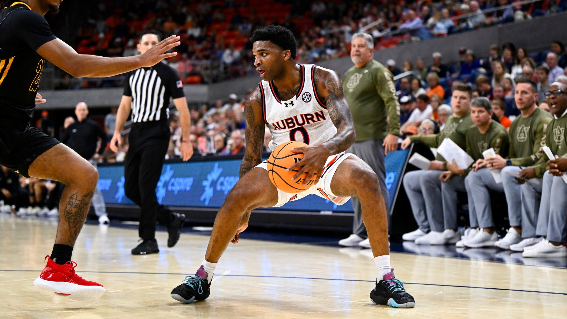 Auburn returns to Legends Classic, will face Notre Dame for first time Auburn Tigers