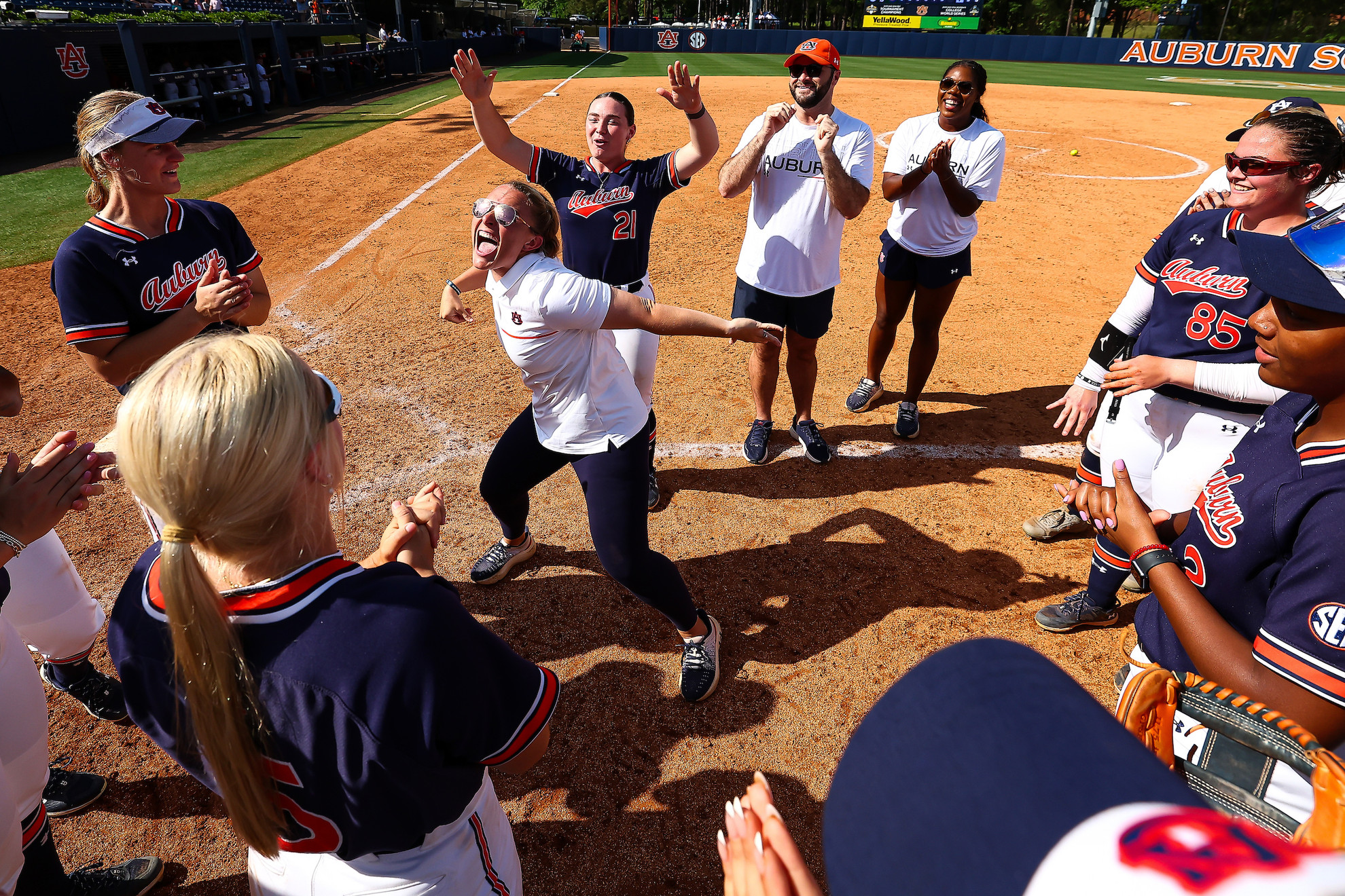 Kate Malveaux - Auburn Tigers - Official Athletics Website