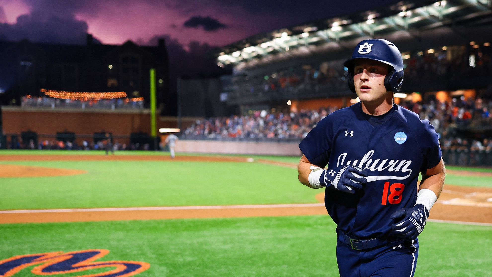 4番のオーバーンは、スーパーリージョナルオープナーのエクストラで13番沿岸カロライナに落ちます-Auburn Tigers