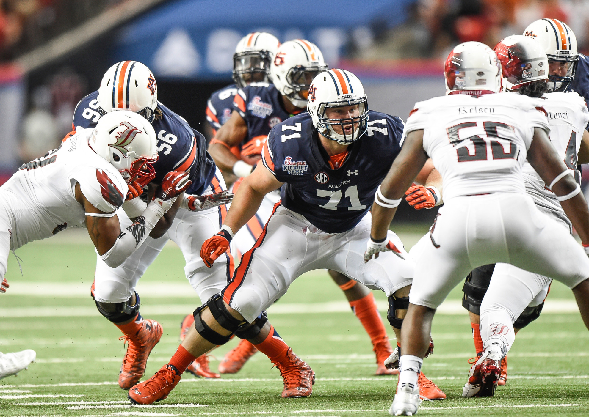 Auburn's Braden Smith says he'll return for senior year - Auburn Tigers -  Official Athletics Website